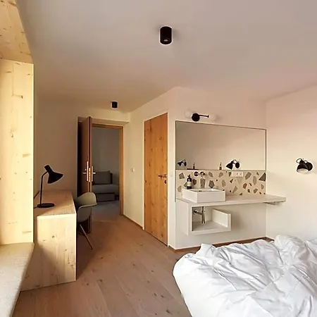 Aparthotel Urban - Wilten 24/7 Innsbruck